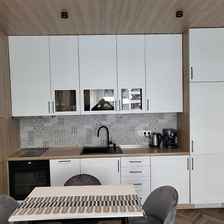 דירה New Luxury Next To Subway With Garage סופיה