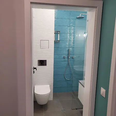 New Luxury Next To Subway With Garage * صوفيا