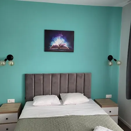 شقة New Luxury Next To Subway With Garage *